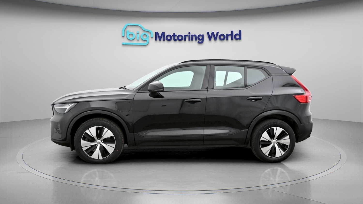 Used Volvo XC40 2023 for sale - 78083871: Photo 4