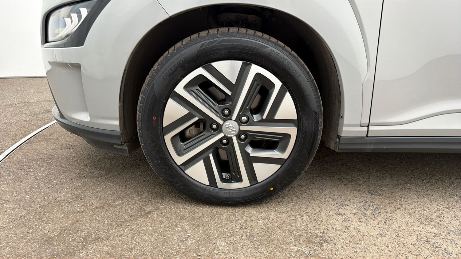 Used Hyundai KONA 2023 for sale - 77917166: Photo 17