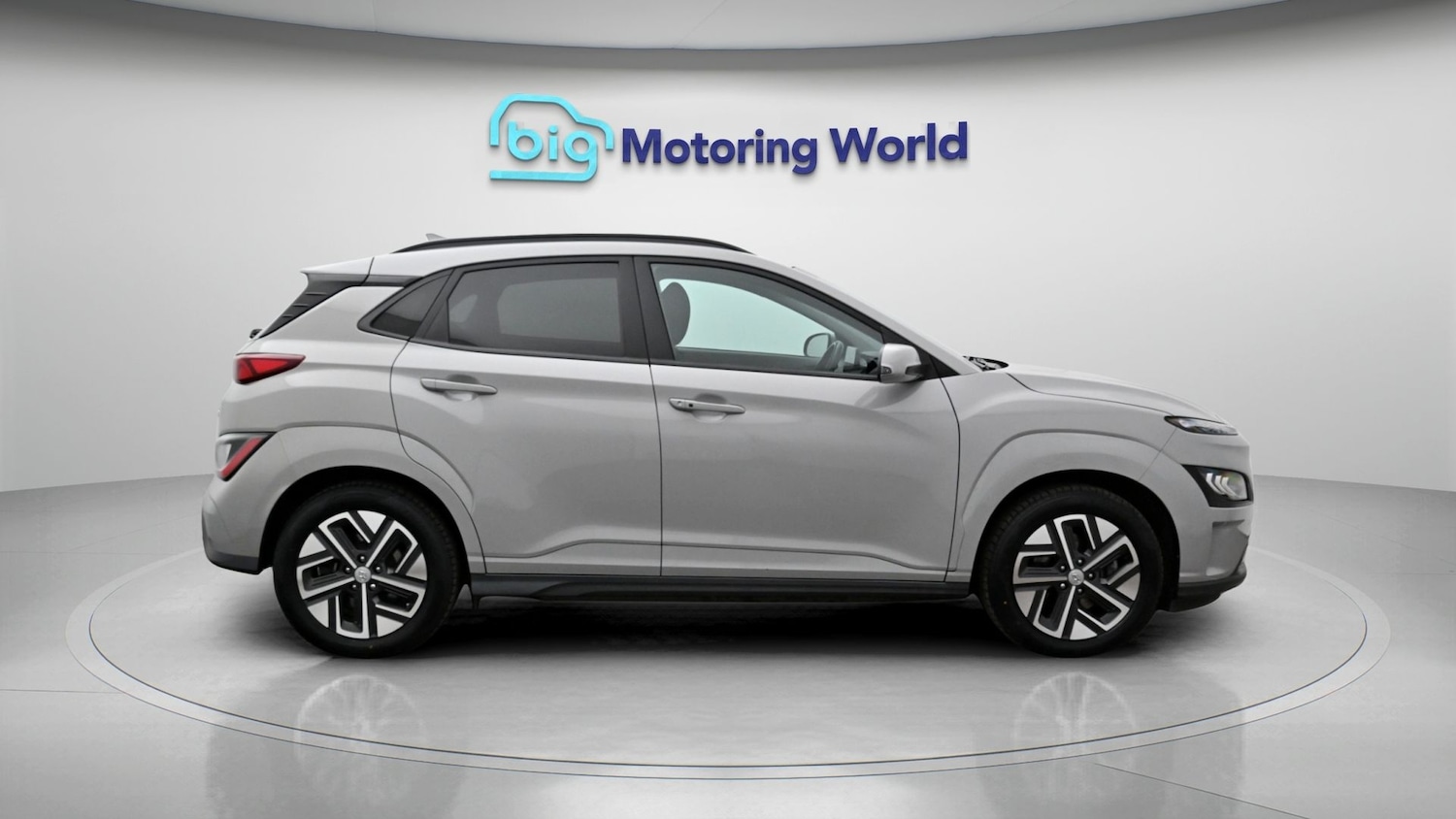 Used Hyundai KONA 2023 for sale - 77917166: Photo 8