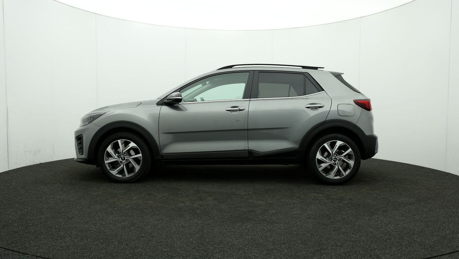 Used Kia Stonic for sale - 76808732: Photo 64