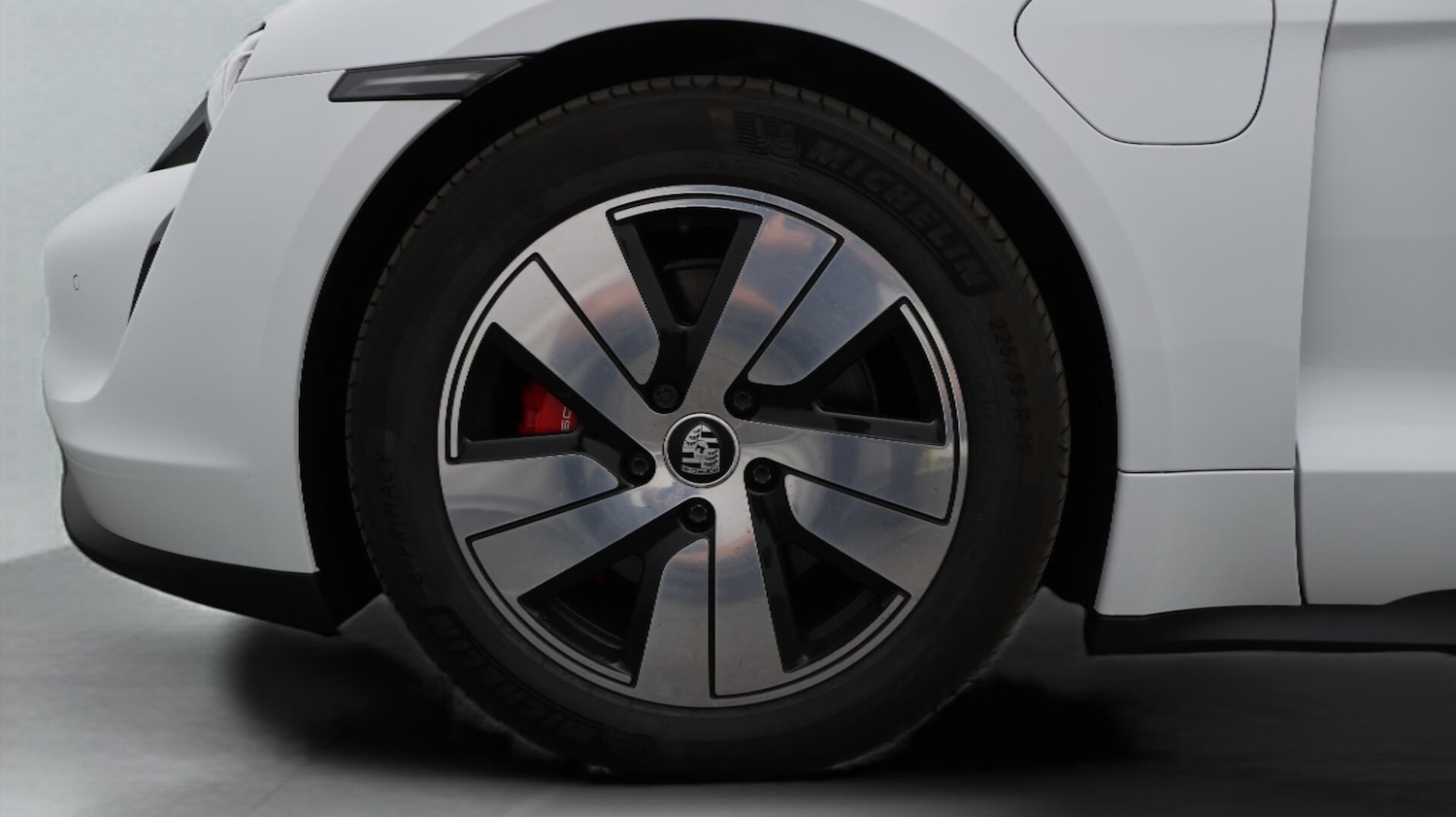 Used Porsche Taycan 2022 for sale - 76214124: Photo 19