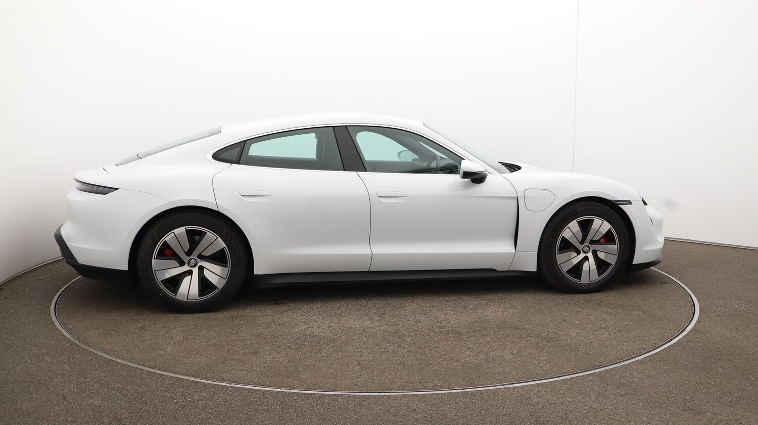 Used Porsche Taycan 2022 for sale - 76214124: Photo 52