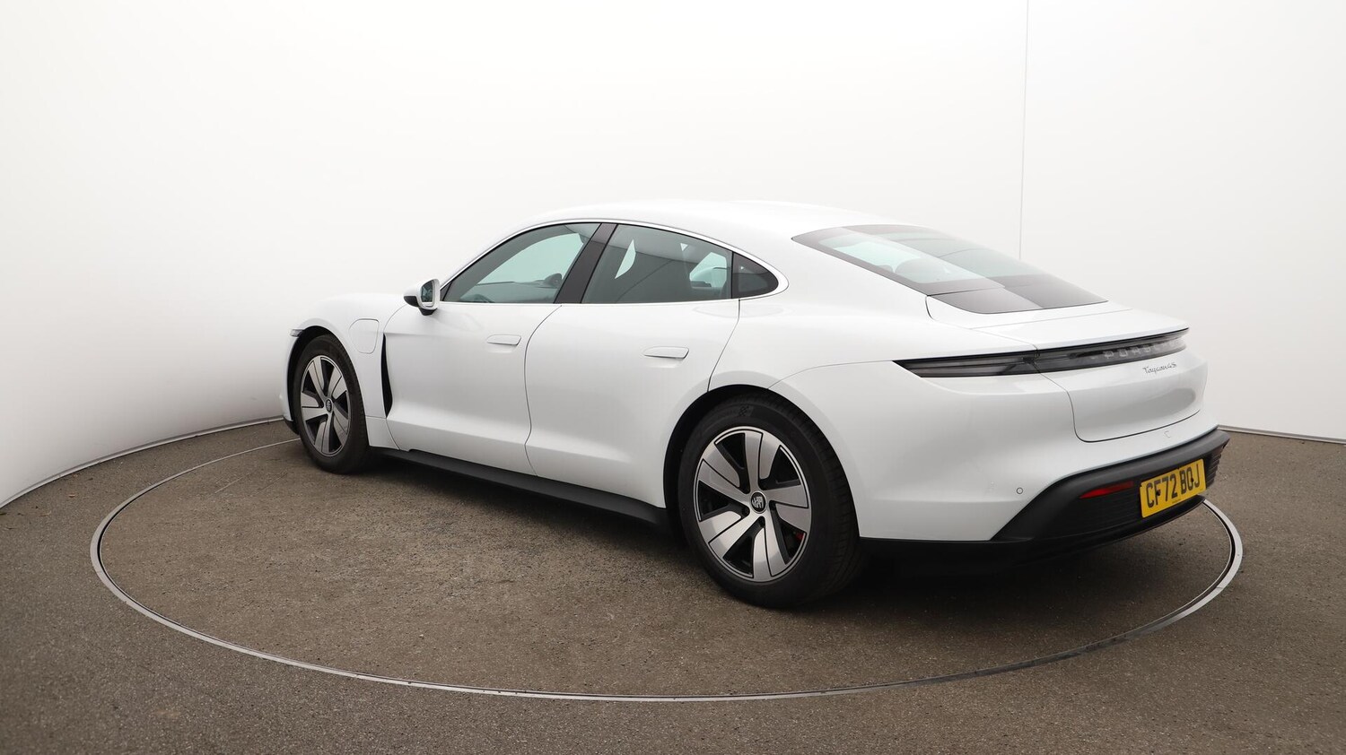 Used Porsche Taycan 2022 for sale - 76214124: Photo 65