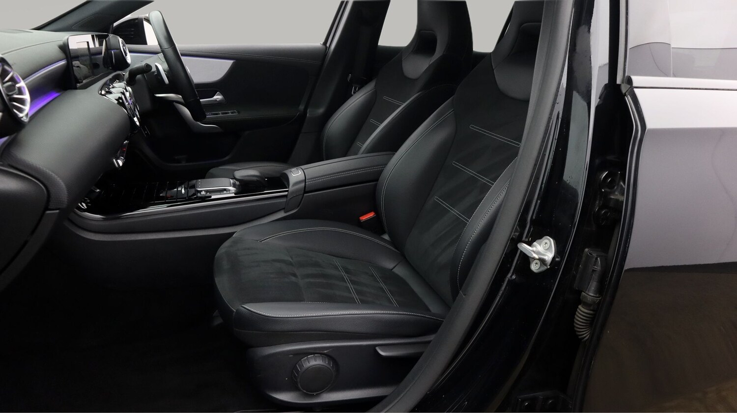 Used Mercedes-Benz A-Class for sale - 77816903: Photo 14