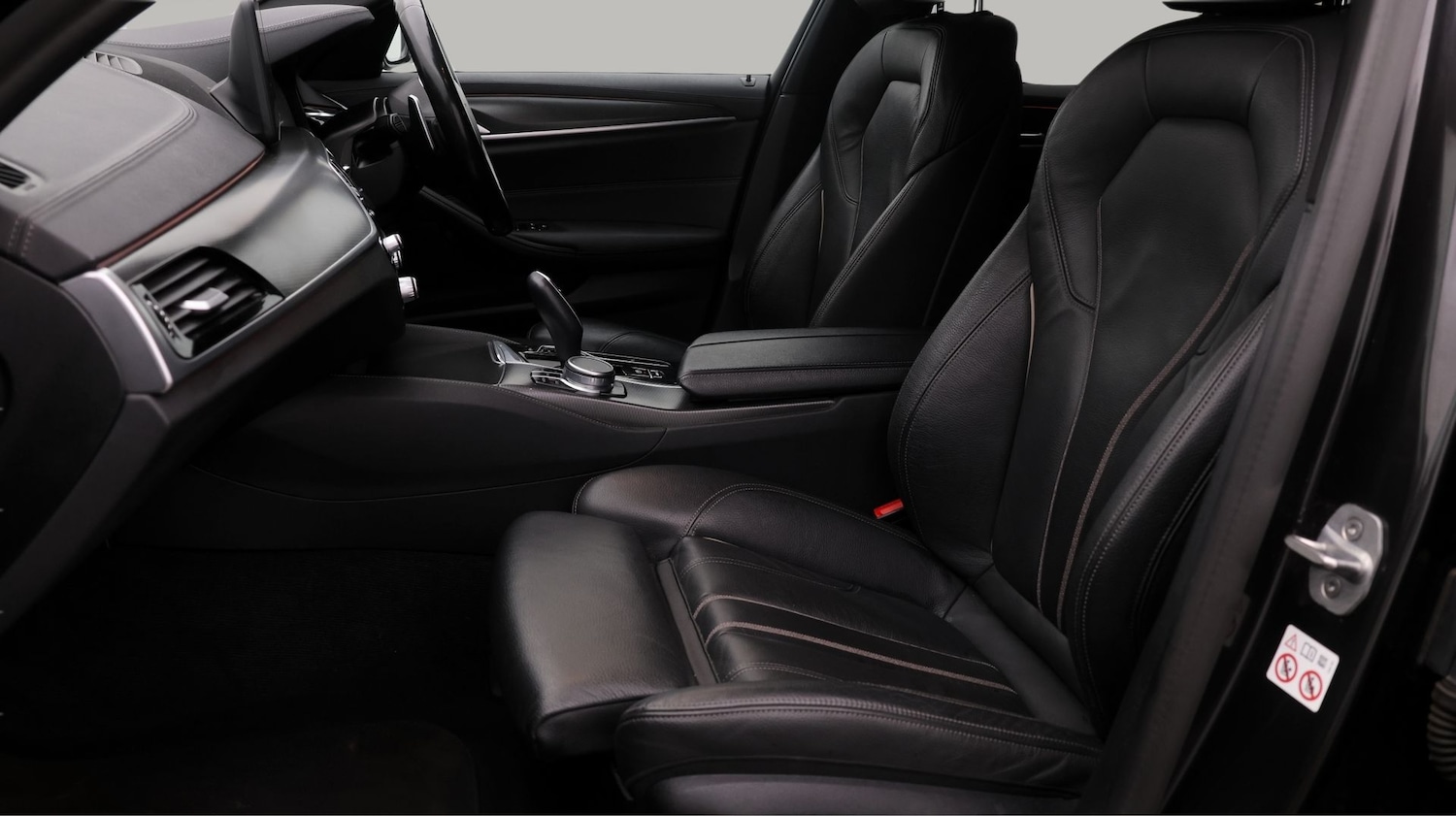 Used BMW 5 Series 2021 for sale - 77618705: Photo 14