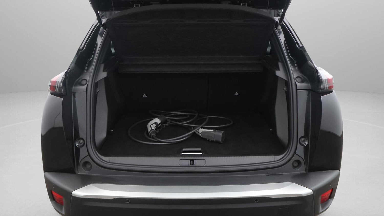 Used Peugeot 2008 2021 for sale - 76657075: Photo 18