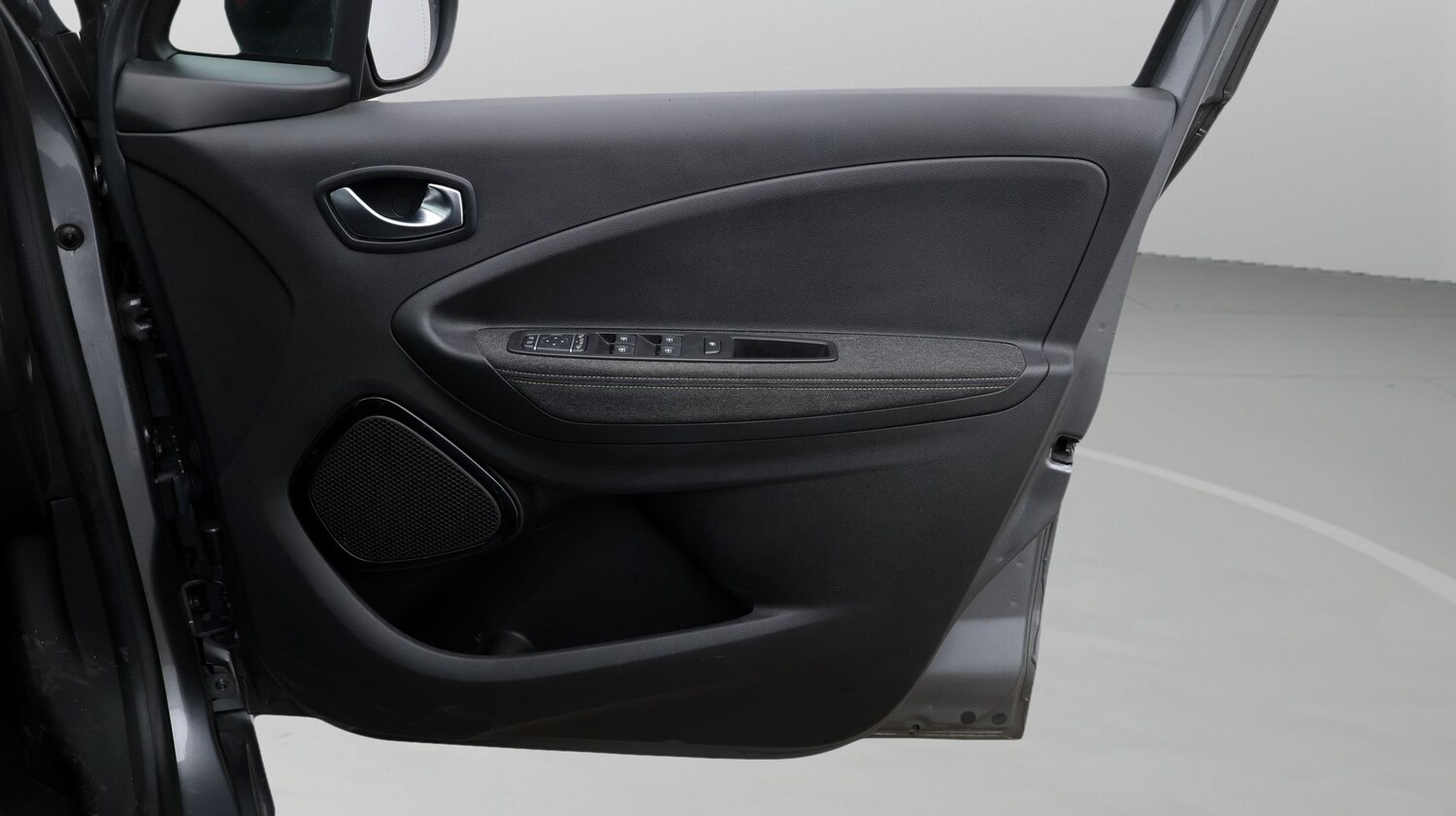 Used Renault Zoe 2023 for sale - 77775335: Photo 15