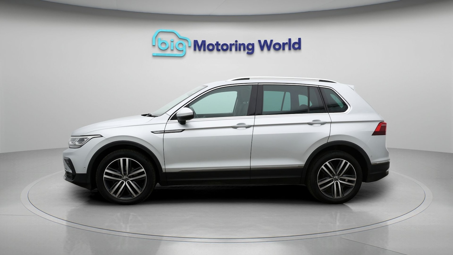 Used Volkswagen Tiguan 2020 for sale - 77983671: Photo 4