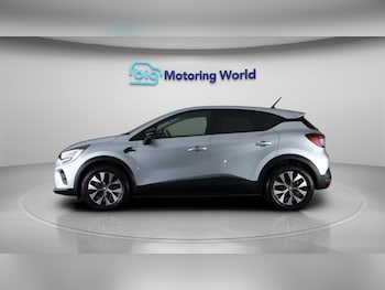 Used Renault Captur 2023 for sale - 78915106: Photo