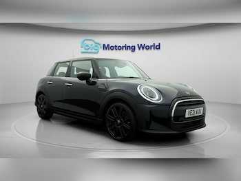 Used MINI Hatch 2021 for sale - 77489828: Photo