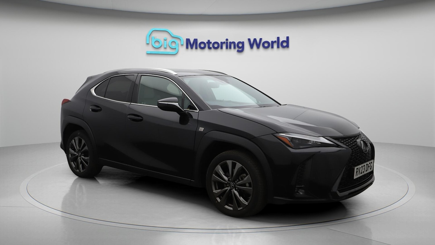 Used Lexus UX 2023 for sale - 76432492: Photo 2