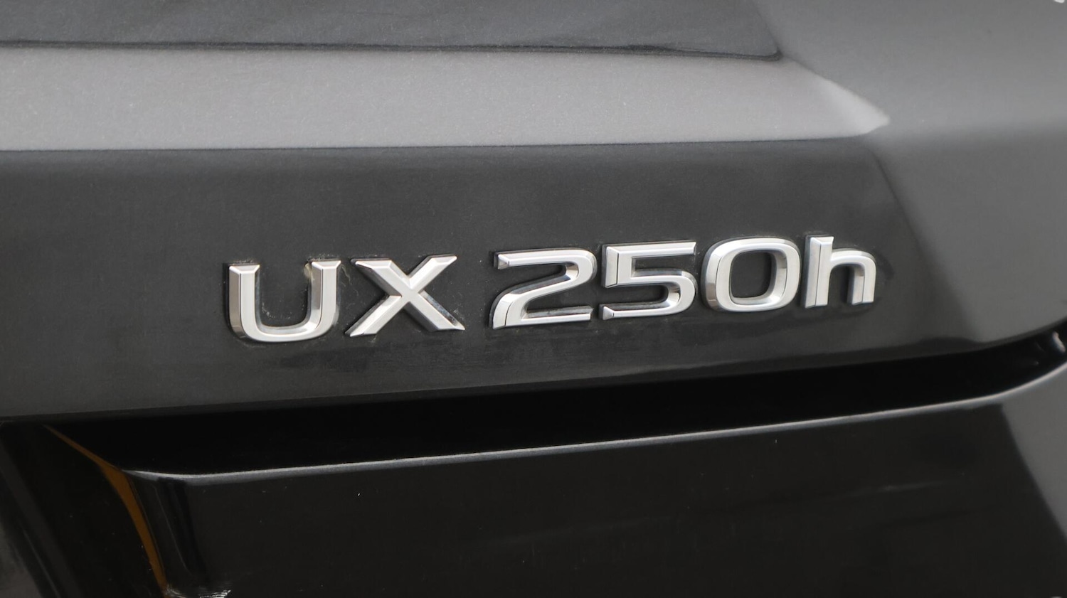 Used Lexus UX 2023 for sale - 76432492: Photo 24