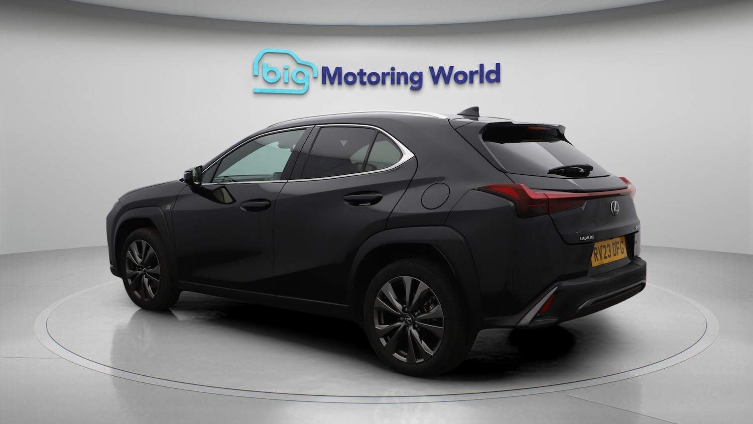 Used Lexus UX 2023 for sale - 76432492: Photo 6