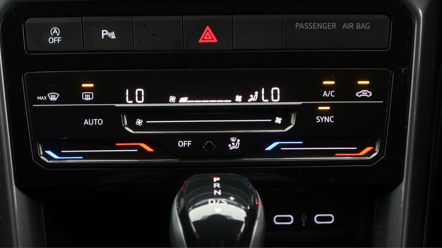 Used Volkswagen T-Cross 2023 for sale - 77452848: Photo 12