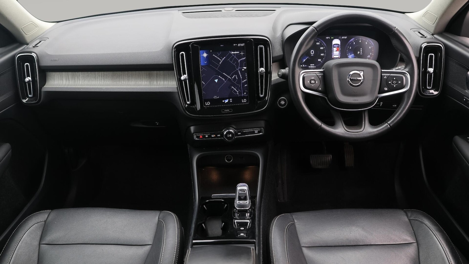 Used Volvo XC40 2020 for sale - 76361479: Photo 14