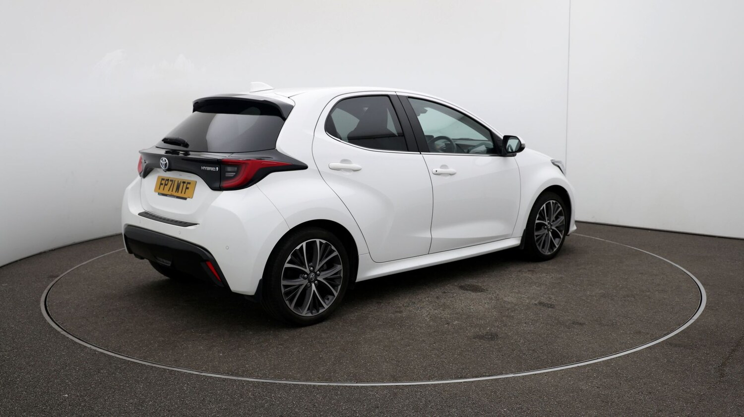 Used Toyota Yaris 2022 for sale - 76808770: Photo 46