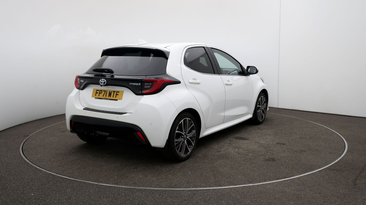 Used Toyota Yaris 2022 for sale - 76808770: Photo 47