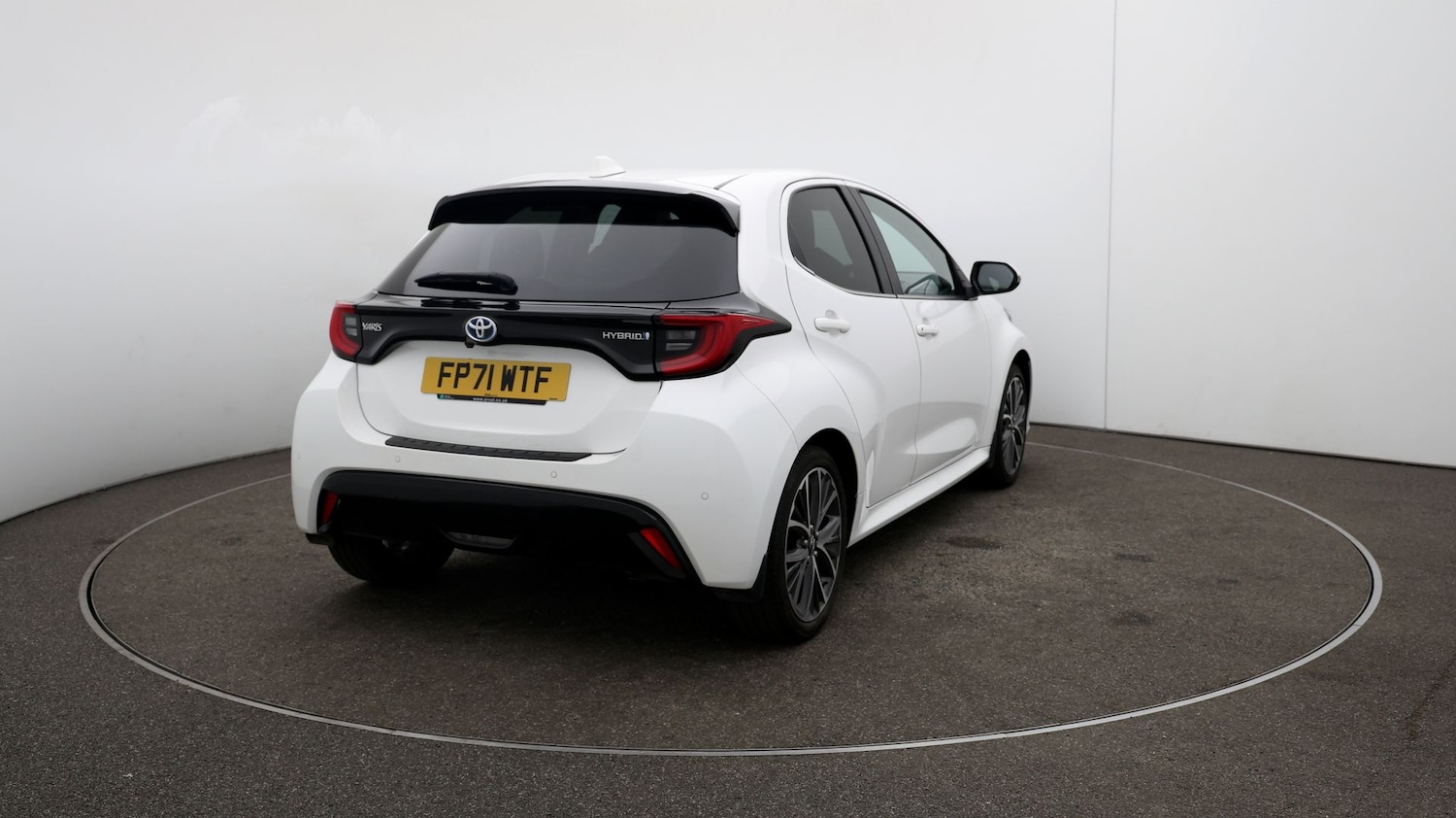 Used Toyota Yaris 2022 for sale - 76808770: Photo 48