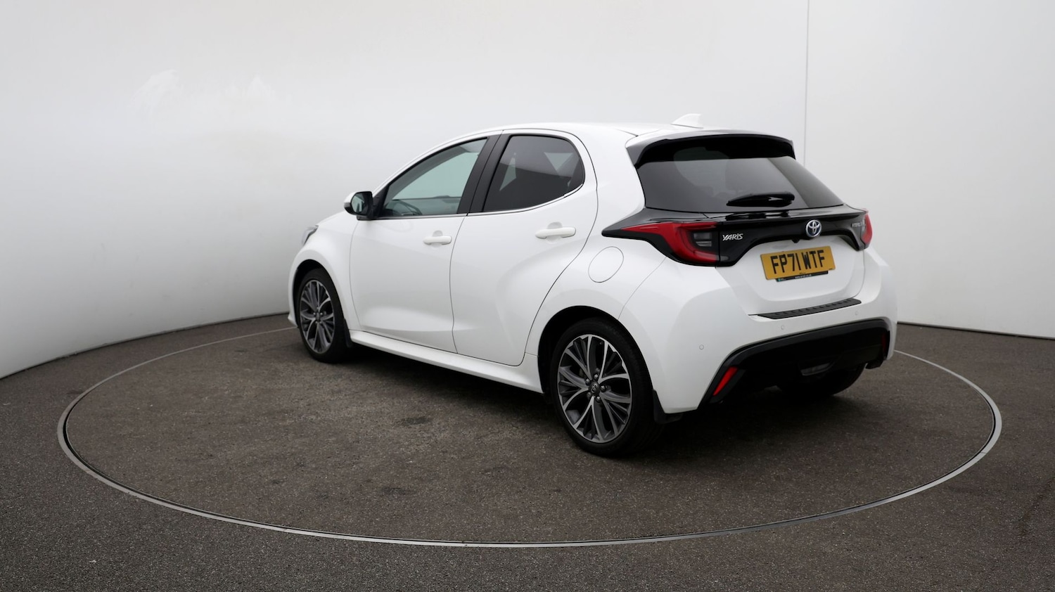 Used Toyota Yaris 2022 for sale - 76808770: Photo 55