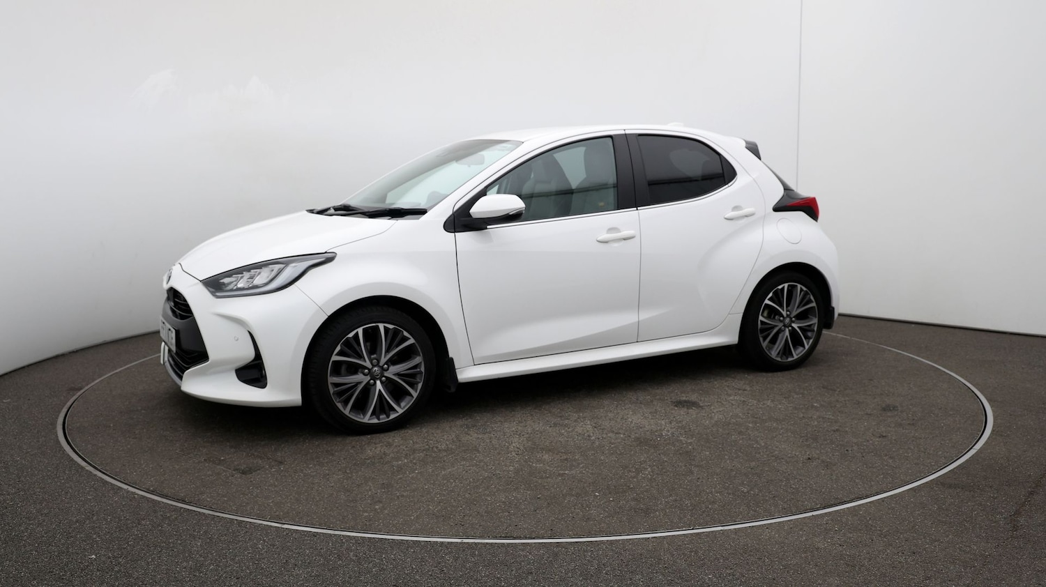 Used Toyota Yaris 2022 for sale - 76808770: Photo 60
