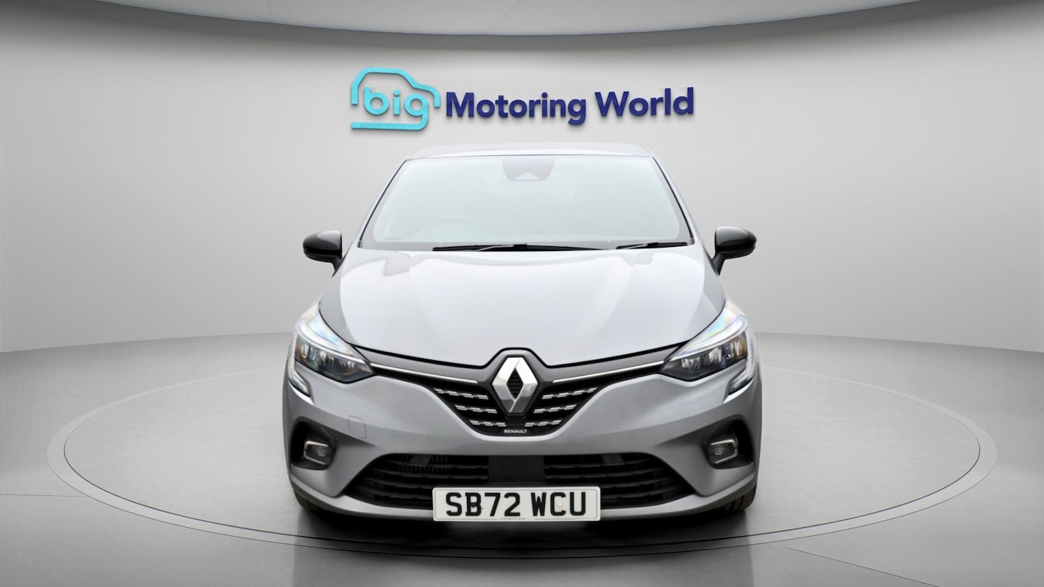 Used Renault Clio 2023 for sale - 78039073: Photo 2