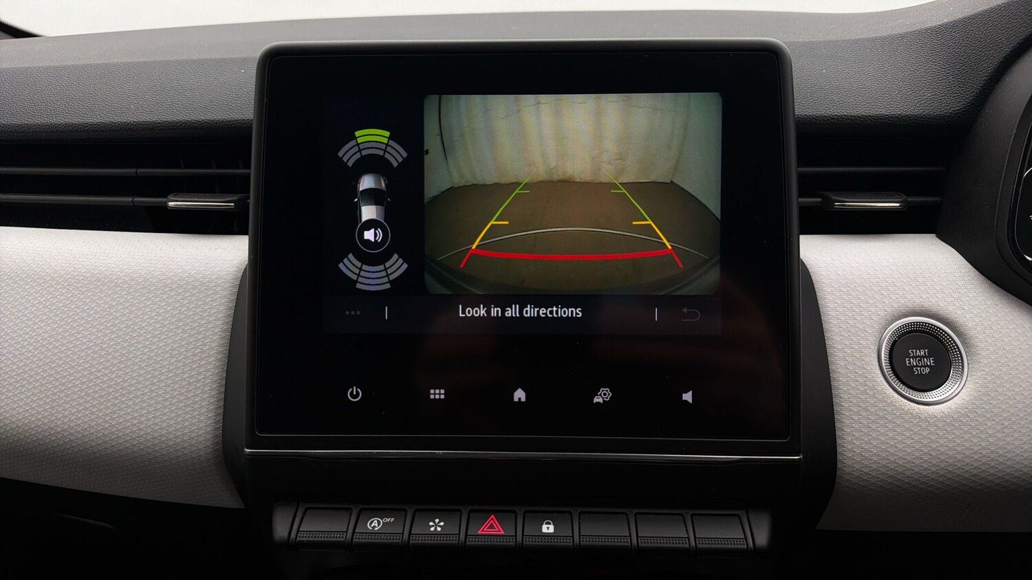 Used Renault Clio 2023 for sale - 78039073: Photo 26