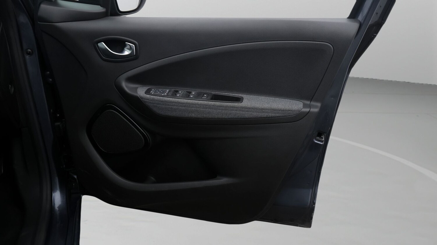 Used Renault Zoe 2022 for sale - 77701198: Photo 15