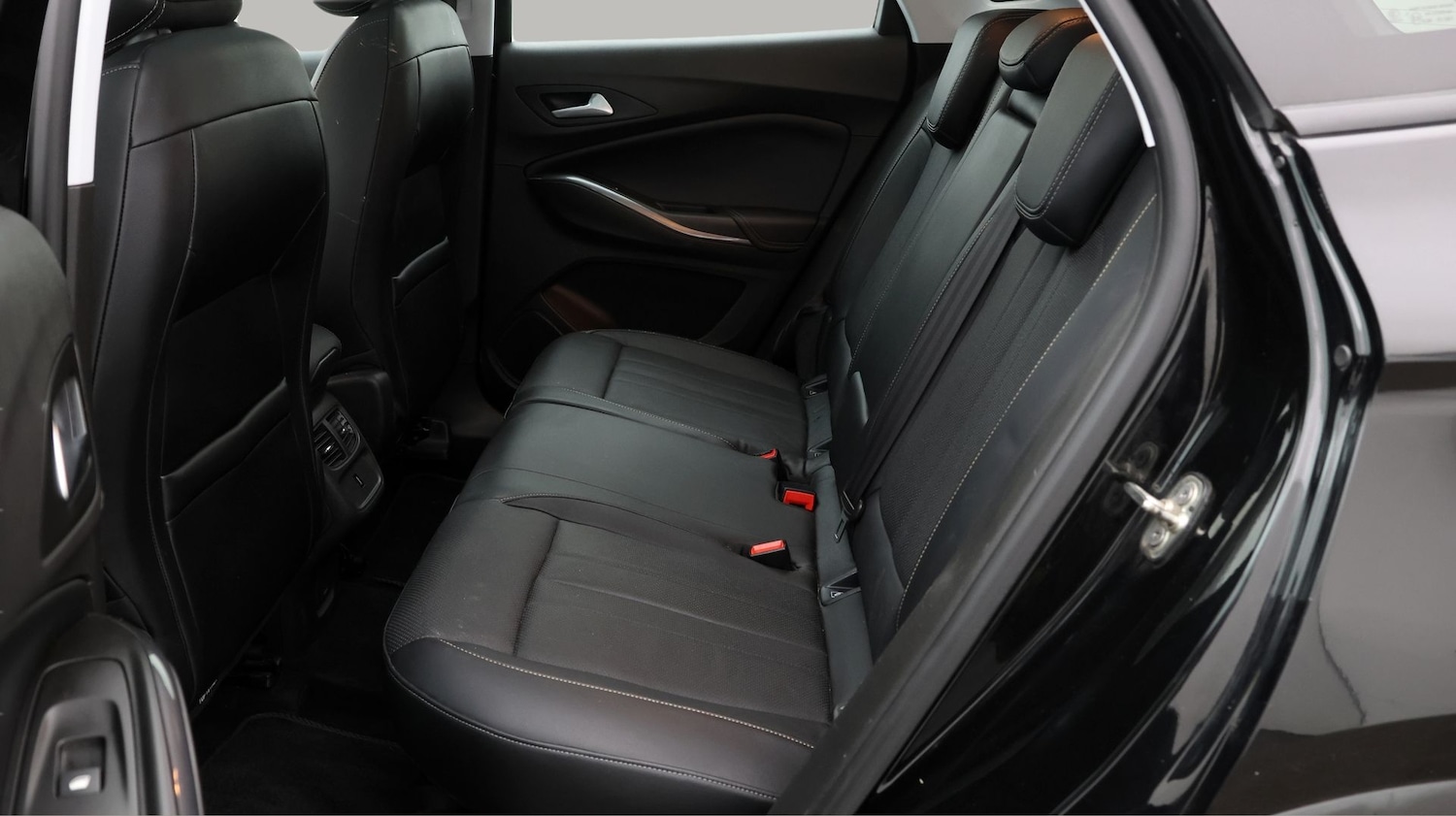 Used Vauxhall Grandland X 2019 for sale - 77201679: Photo 16