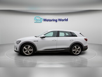 Used Audi e-tron 2022 for sale - 77181503: Photo