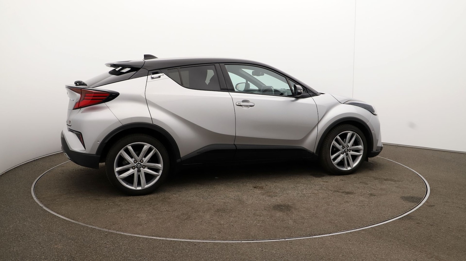 Used Toyota C-HR 2022 for sale - 76808913: Photo 43