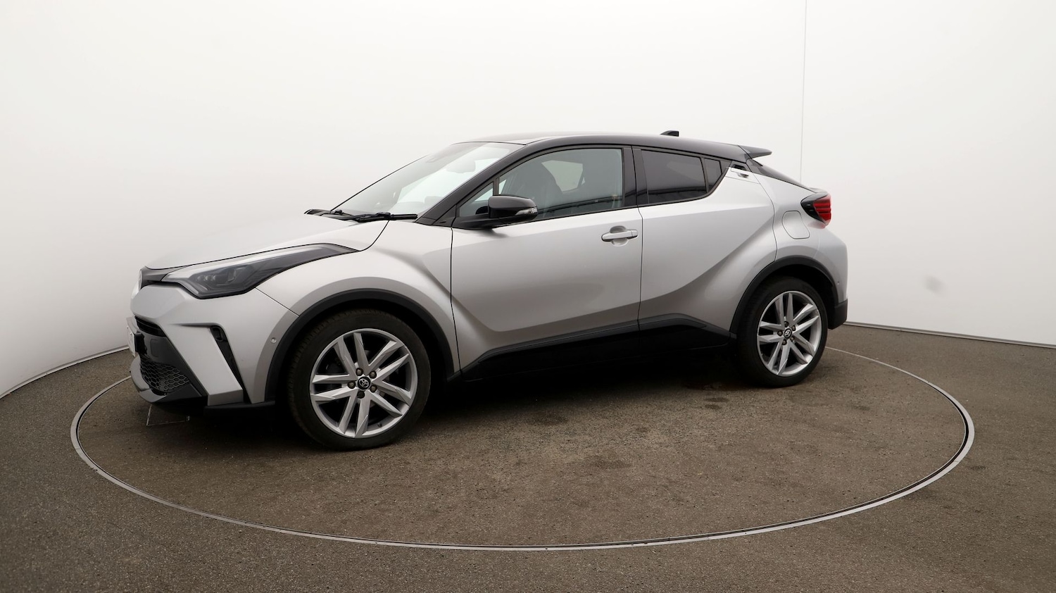 Used Toyota C-HR 2022 for sale - 76808913: Photo 59