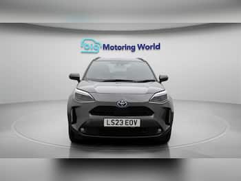 Used Toyota Yaris Cross 2023 for sale - 79703937: Photo