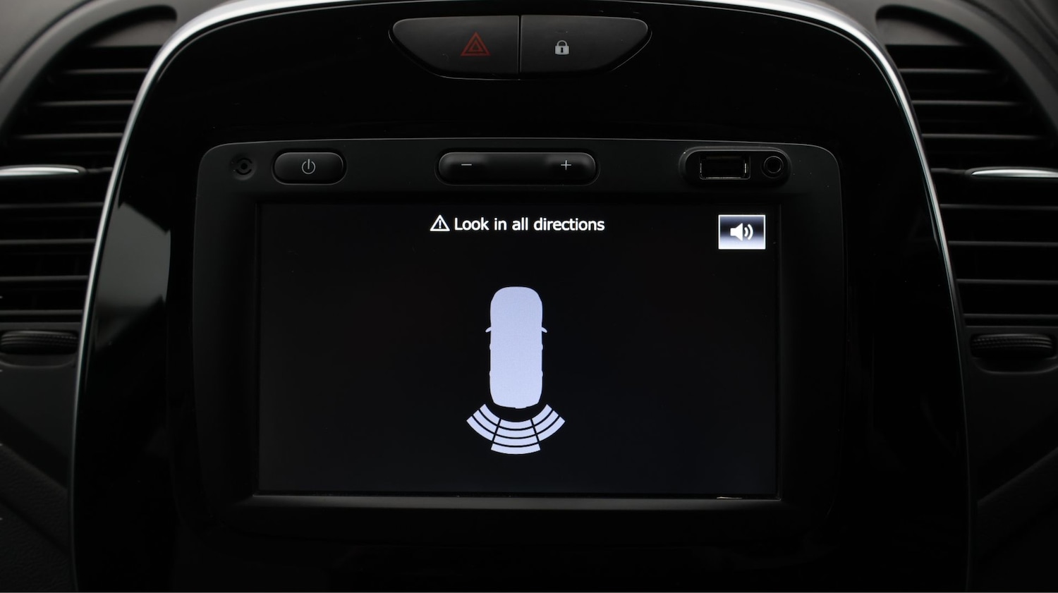 Used Renault Captur 2019 for sale - 77233656: Photo 24