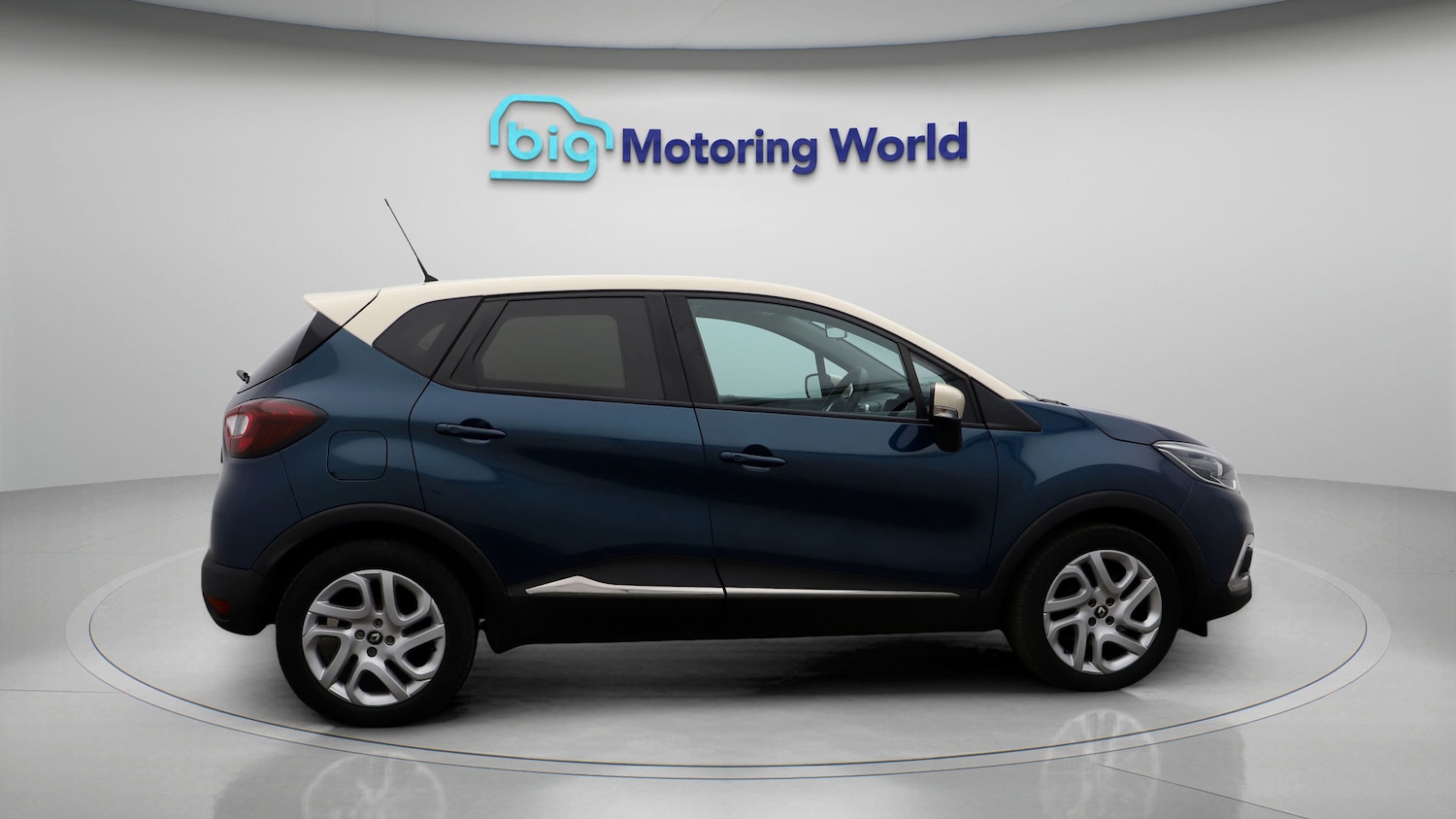 Used Renault Captur 2019 for sale - 77233656: Photo 8