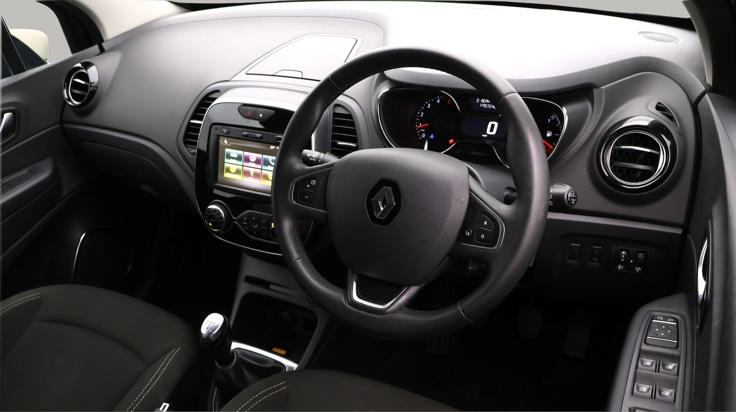 Used Renault Captur 2019 for sale - 77233656: Photo 9