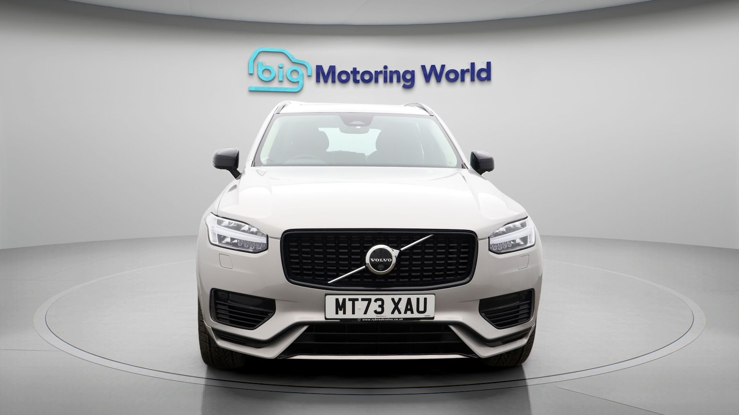 Used Volvo XC90 for sale - 77533643: Photo 2