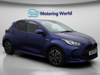 Used Toyota Yaris 2021 for sale - 76283412: Photo