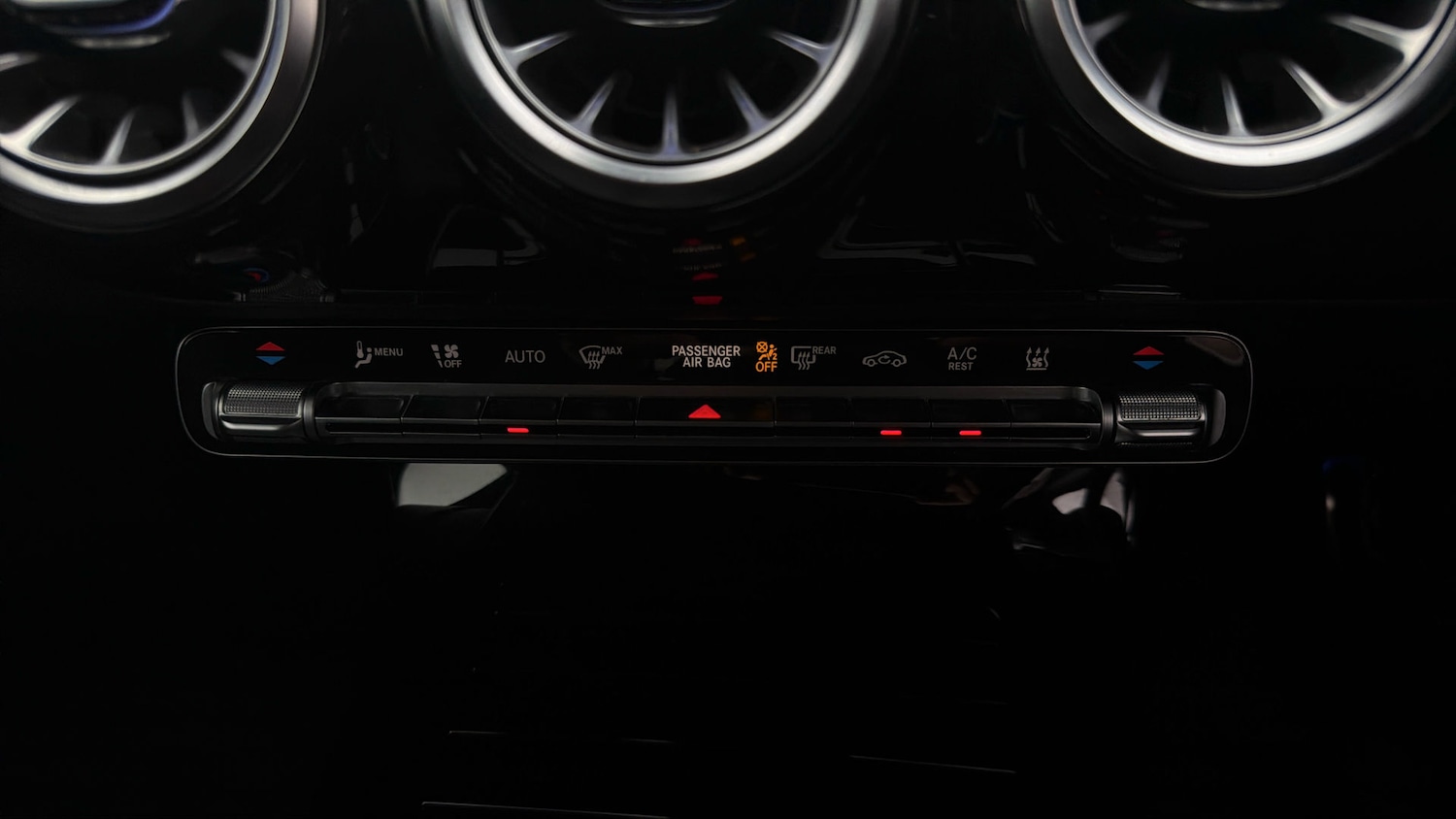 Used Mercedes-Benz A-Class for sale - 77917165: Photo 11