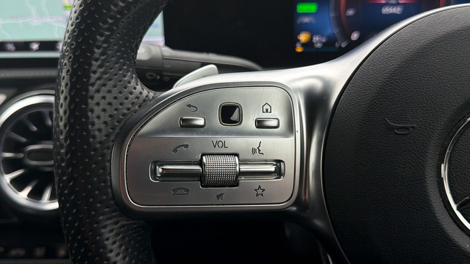 Used Mercedes-Benz A-Class for sale - 77917165: Photo 23