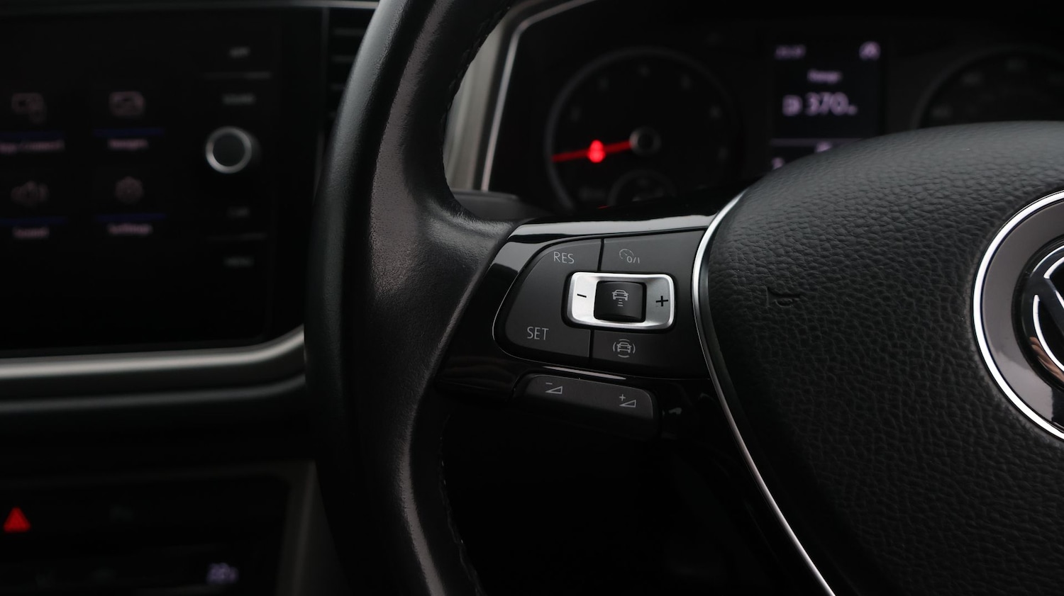 Used Volkswagen T-Roc 2020 for sale - 77746088: Photo 25