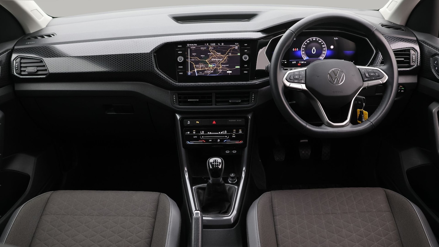 Used Volkswagen T-Cross 2023 for sale - 77262095: Photo 13