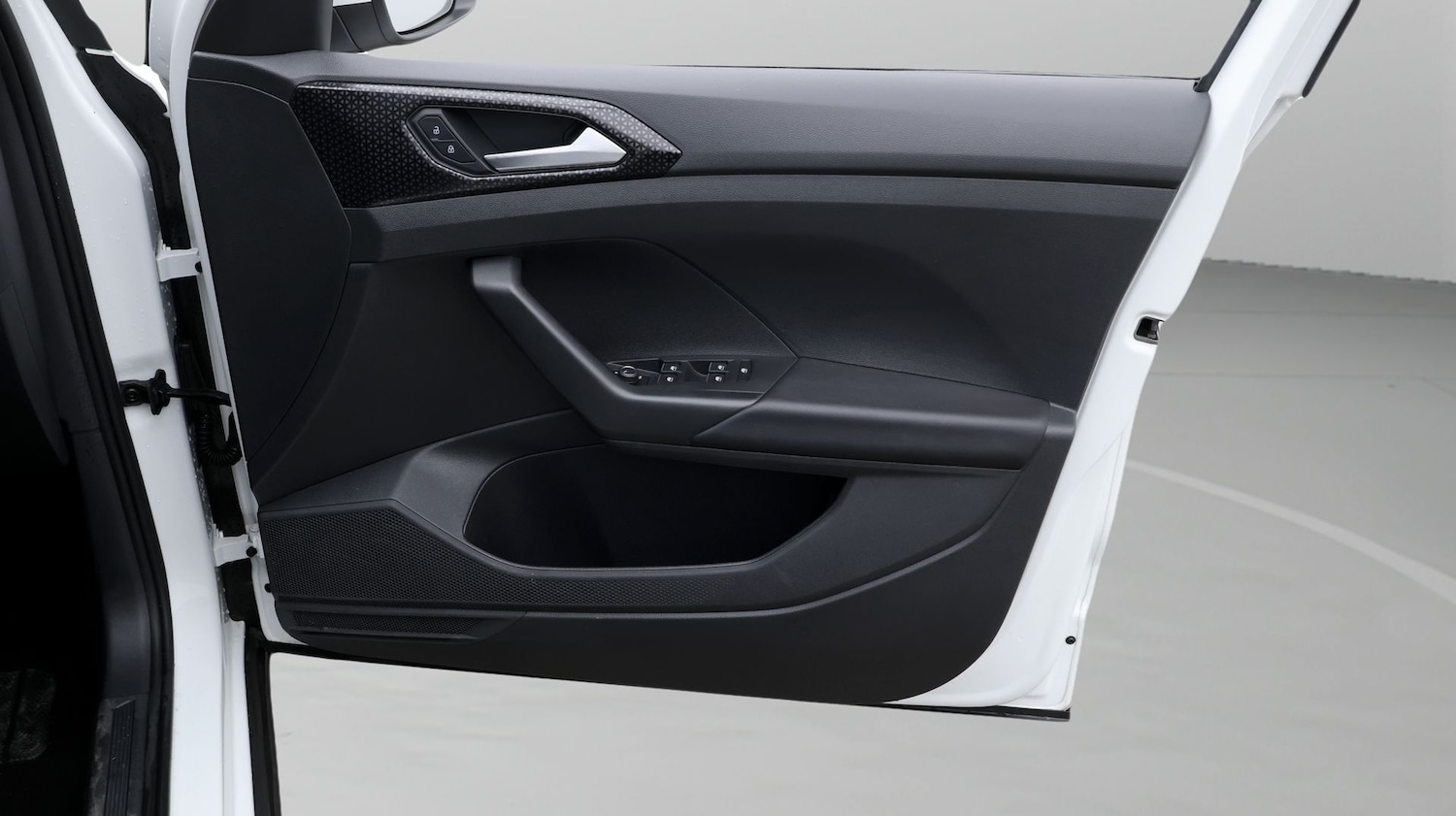 Used Volkswagen T-Cross 2023 for sale - 77262095: Photo 15