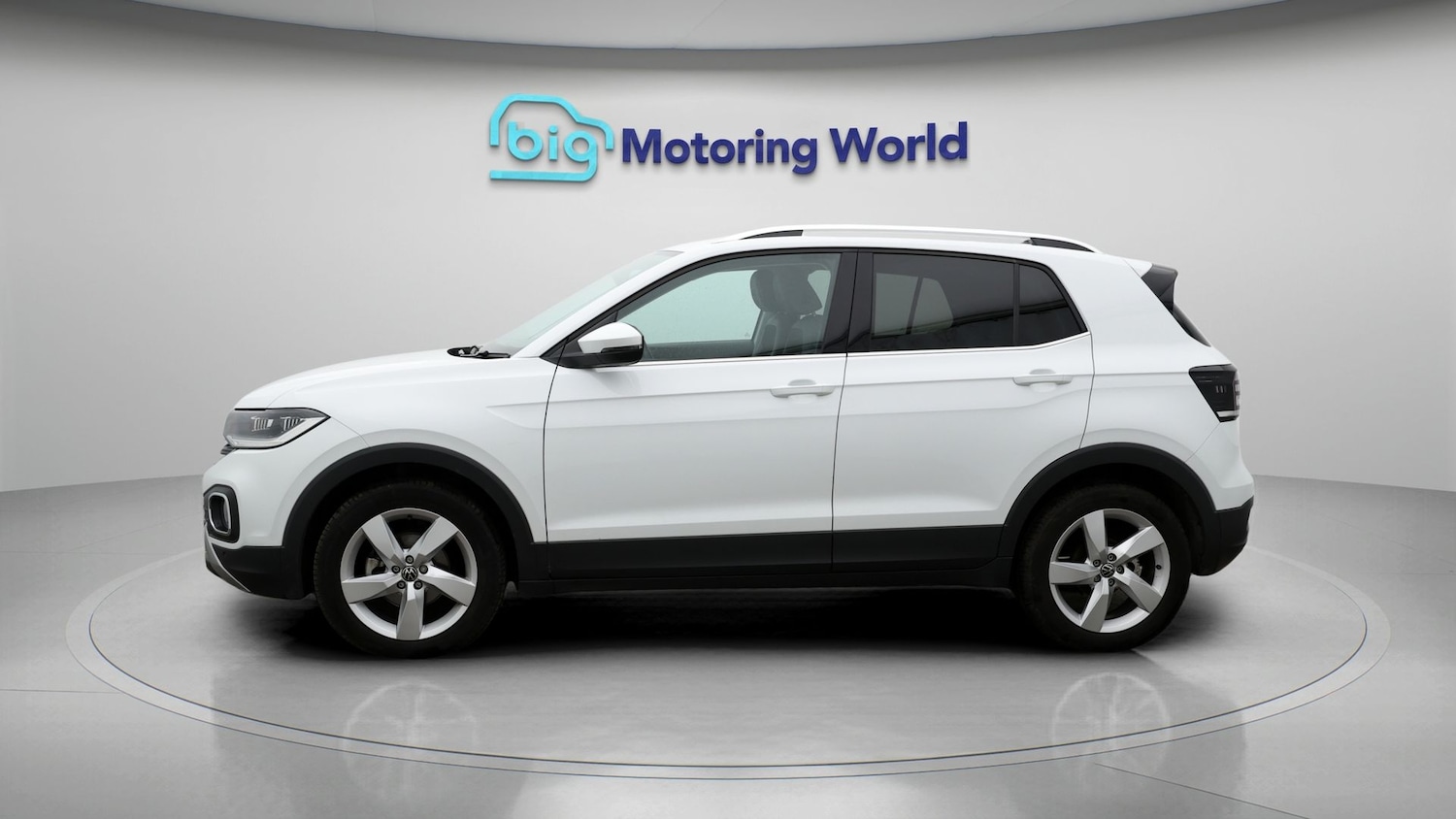 Used Volkswagen T-Cross 2023 for sale - 77262095: Photo 4