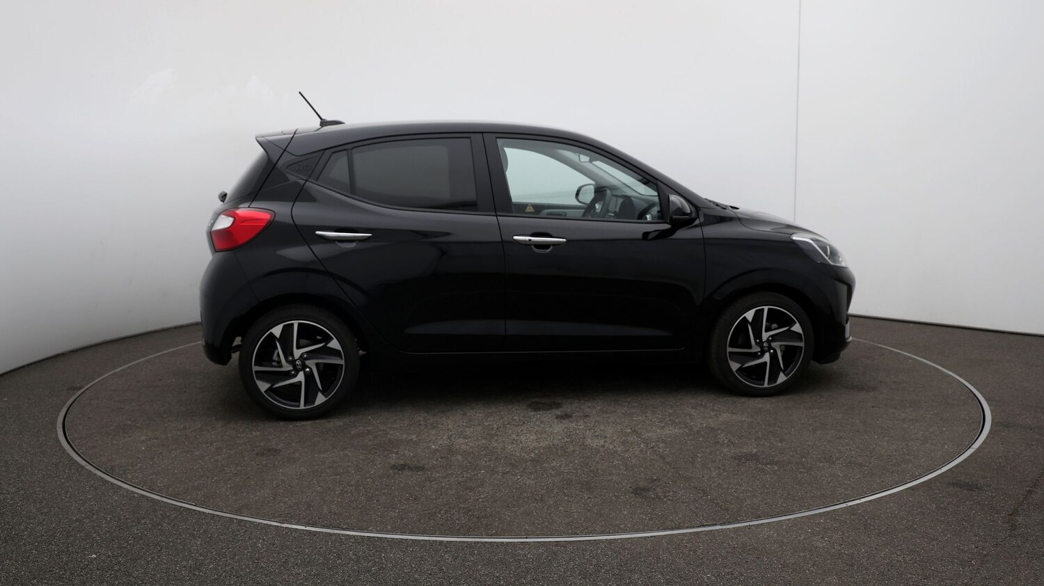 Used Hyundai i10 for sale - 76808790: Photo 45