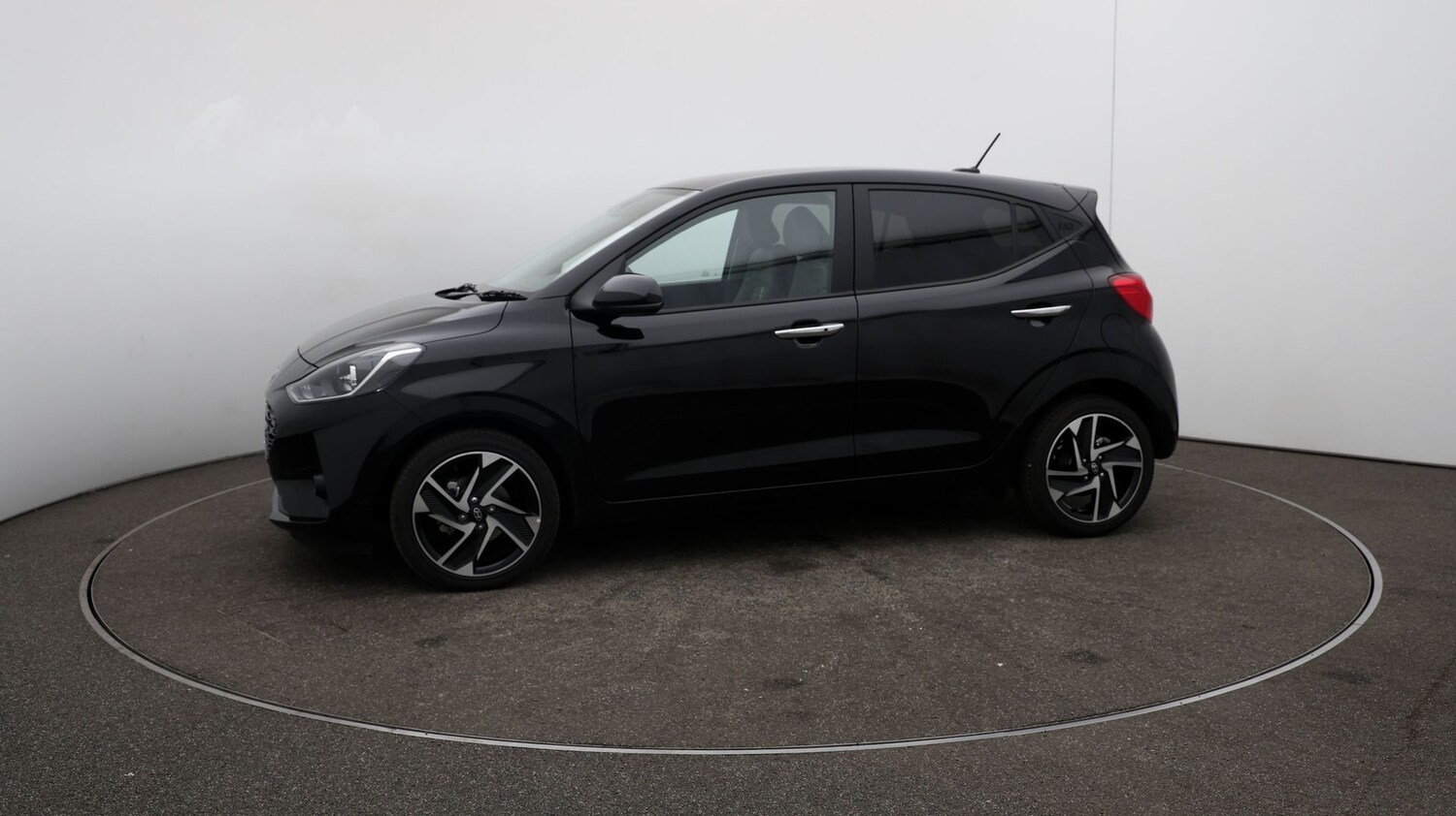 Used Hyundai i10 for sale - 76808790: Photo 61