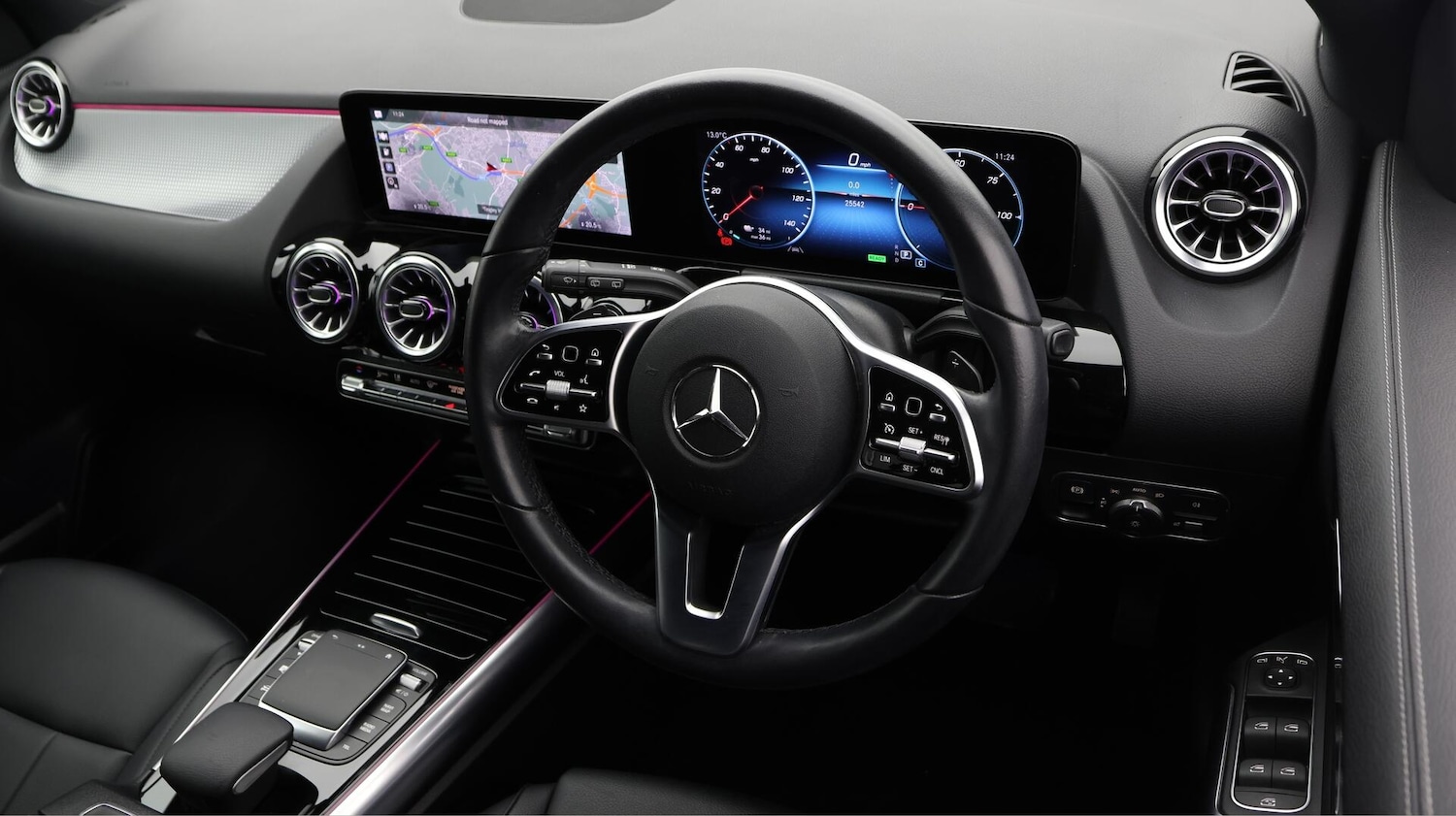Used Mercedes-Benz EQA 2022 for sale - 76337242: Photo 10