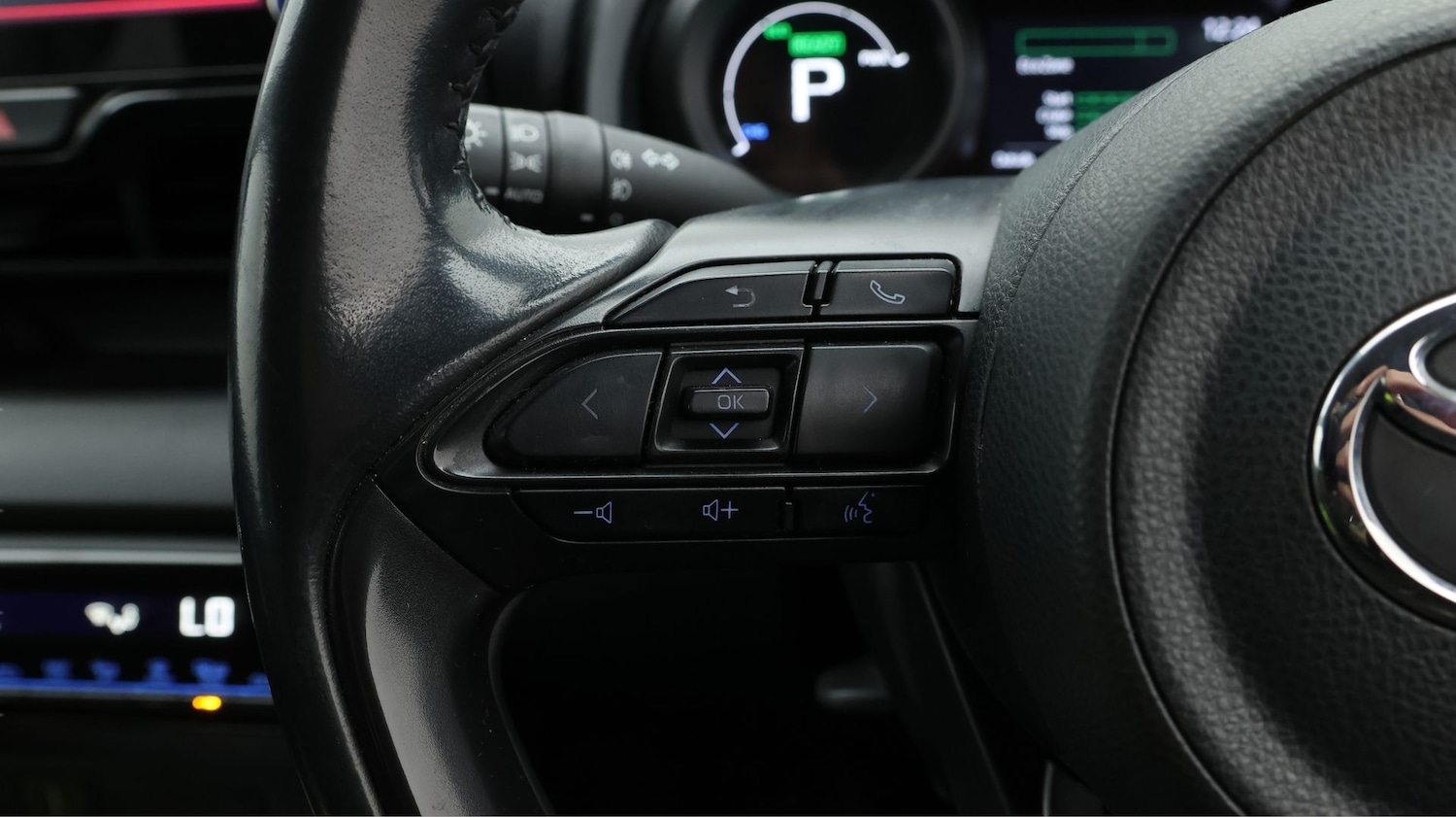 Used Toyota Yaris 2022 for sale - 77135689: Photo 23