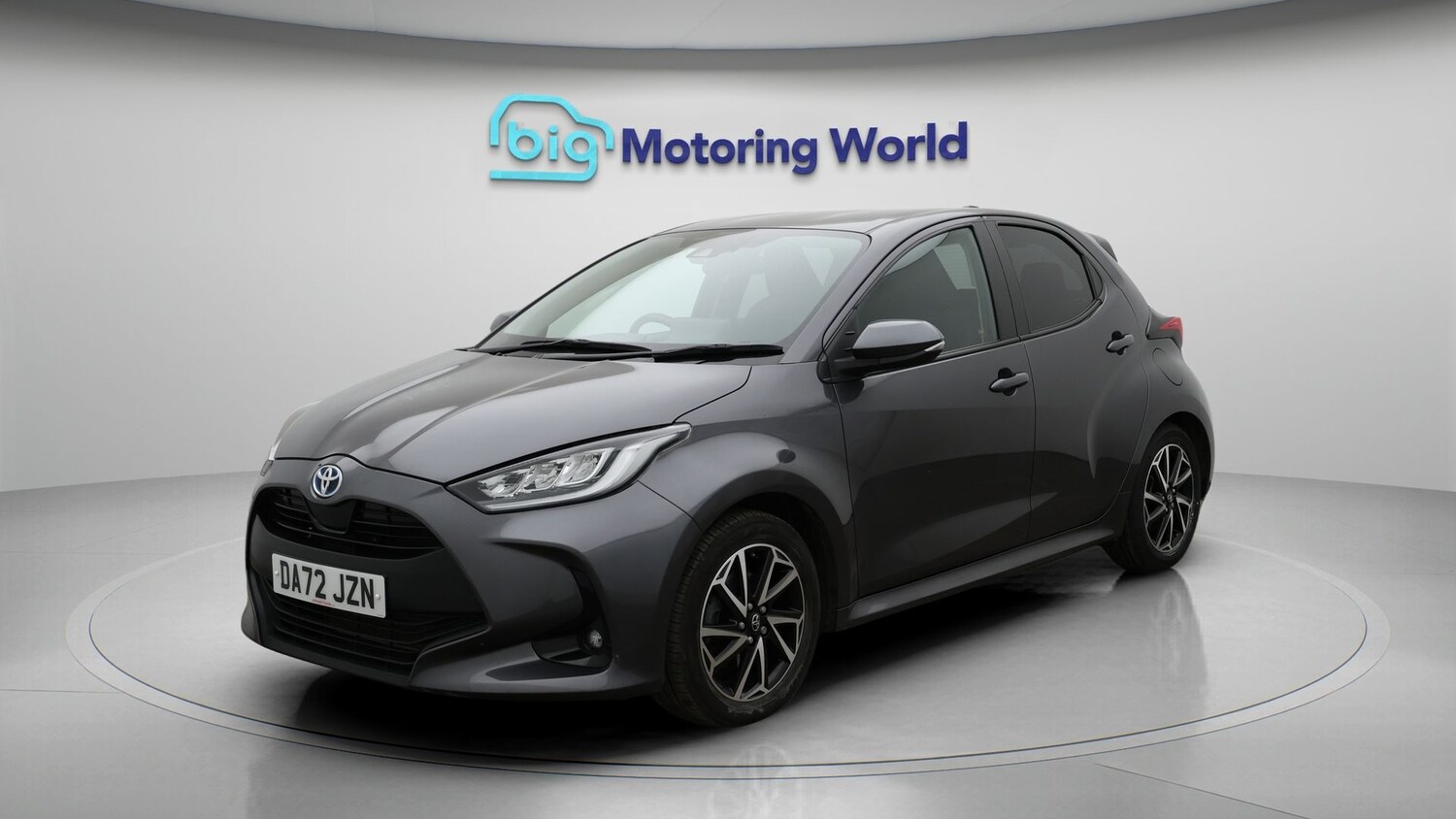 Used Toyota Yaris 2022 for sale - 77135689: Photo 3