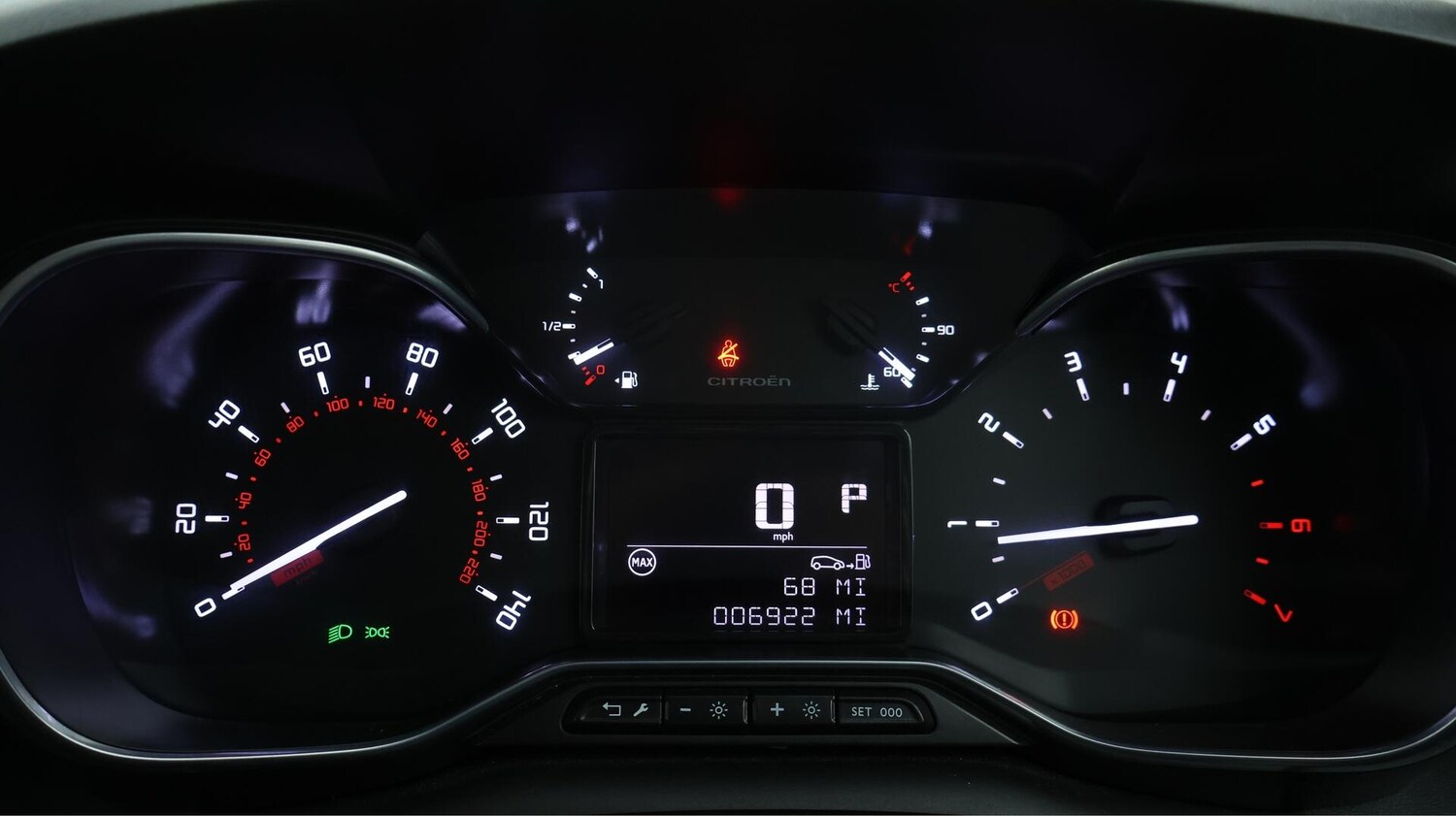 Used Citroen C3 Aircross 2023 for sale - 76109646: Photo 13