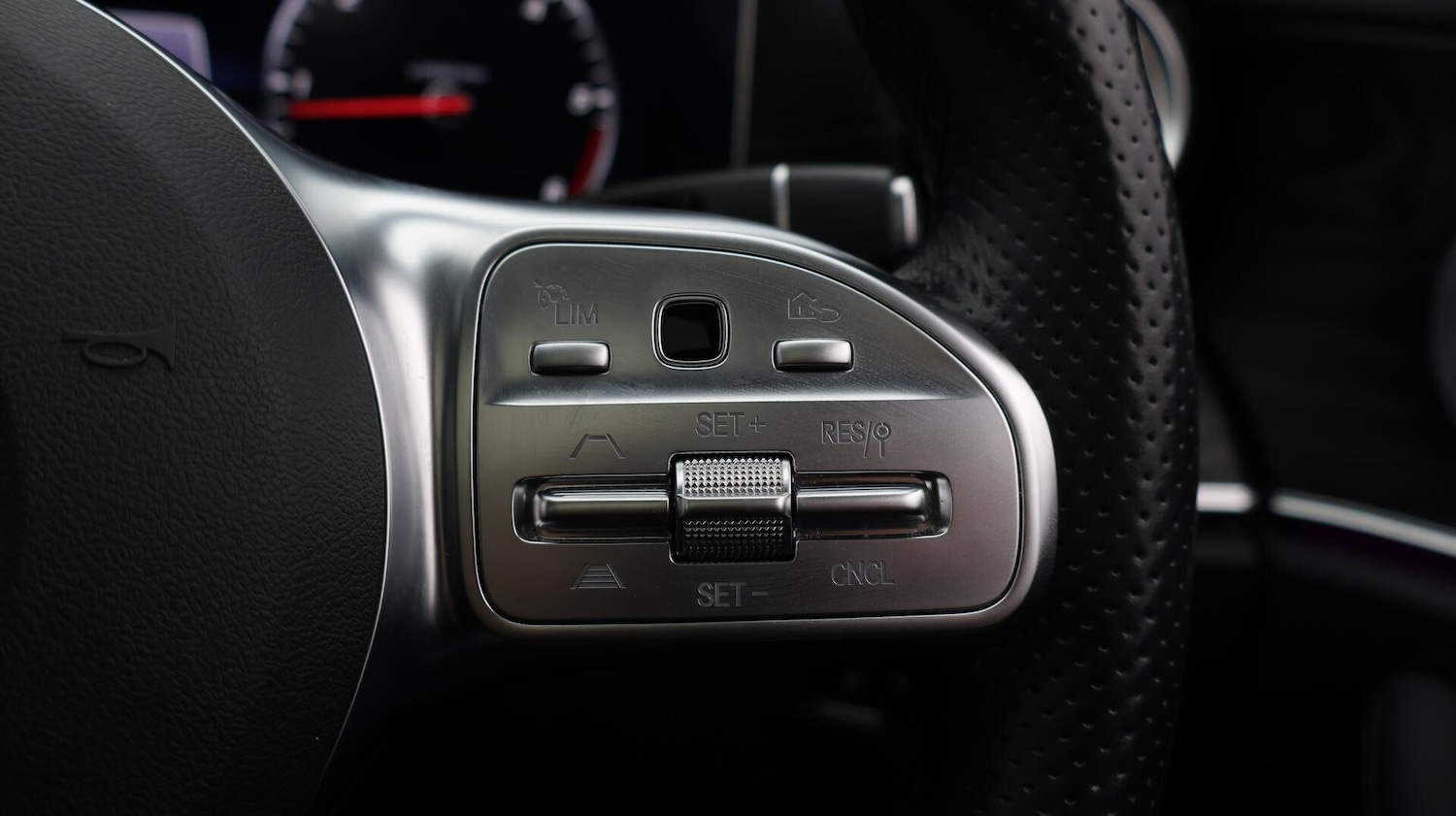 Used Mercedes-Benz E Class 2020 for sale - 76735343: Photo 27